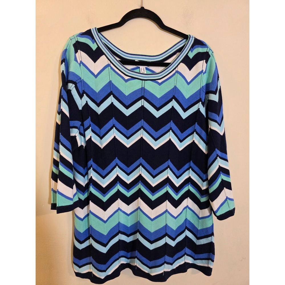 Susan Graver 2X Blue Chevron Zigzag Knit Top 3/4 Sleeve Scoop Neck A288506